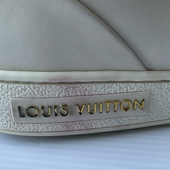 Louis Vuitton White Front Row Sneakers - Picture 10 of 11
